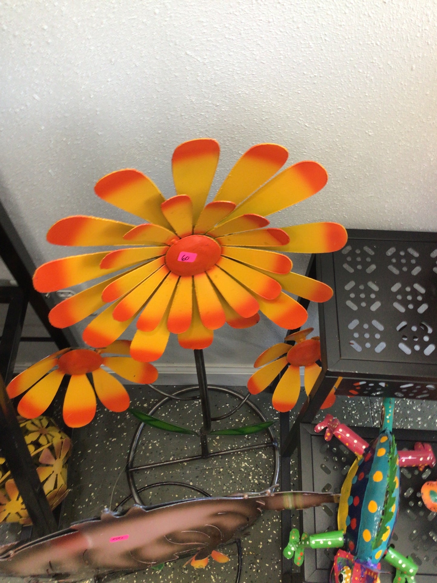 Triple flower on stand