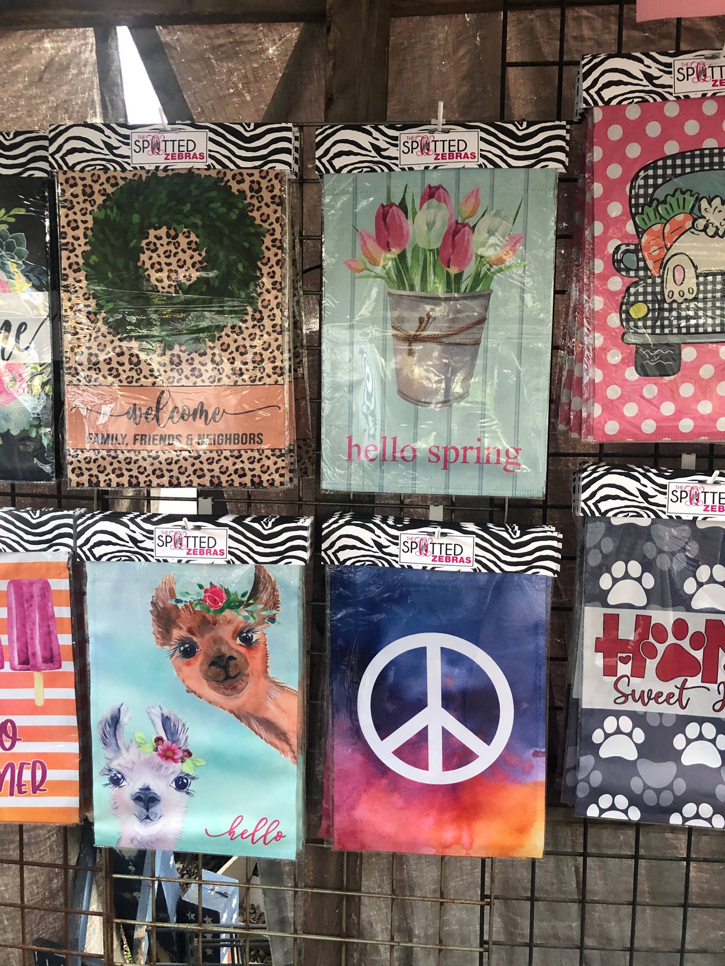 Garden Flag - Hello Sunshine Green