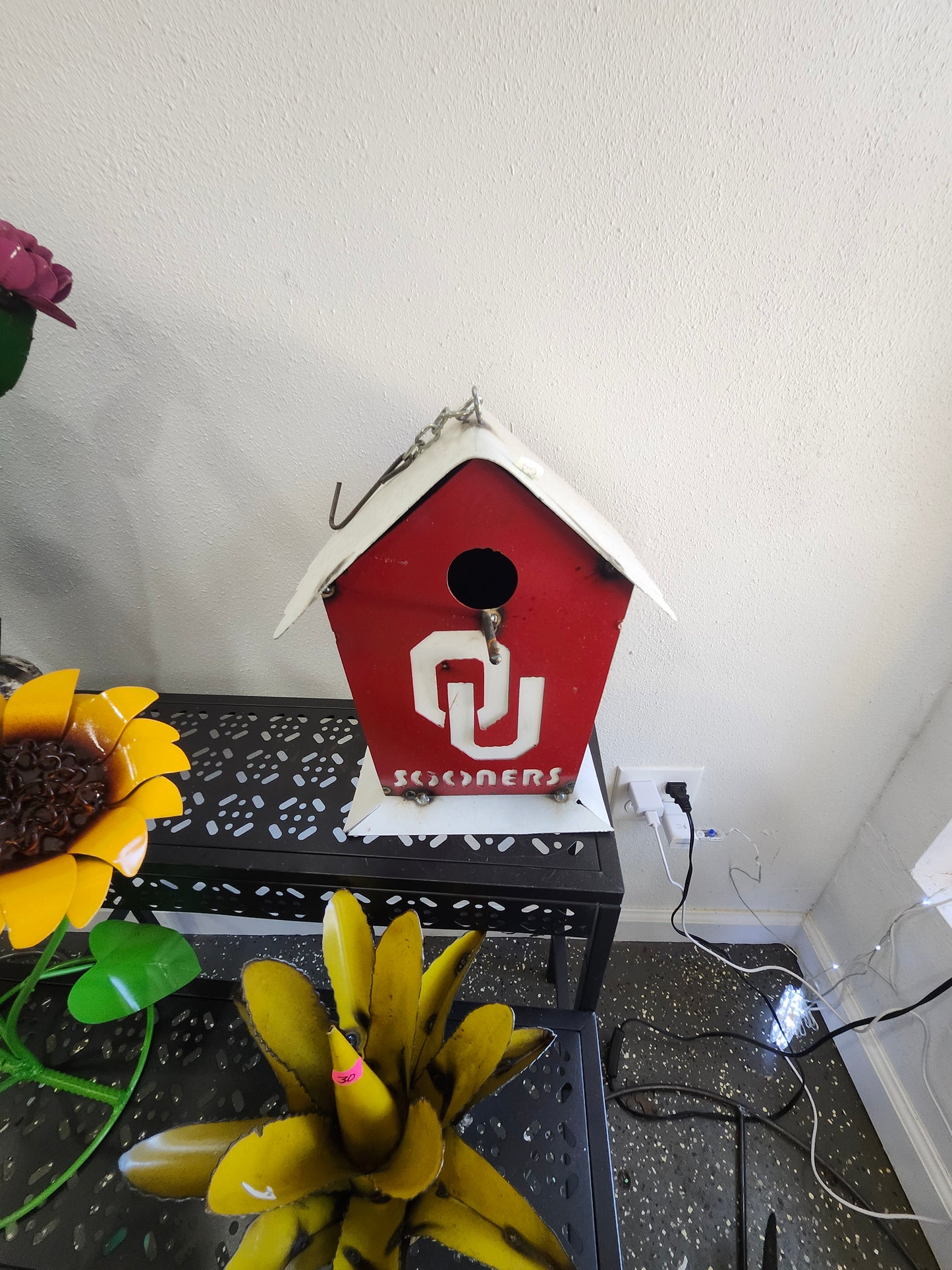 Ou birdhouse